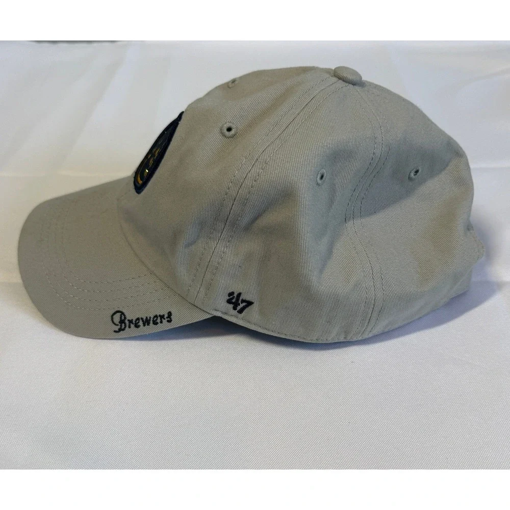 '47 MLB Milwaukee Brewers Hat Cap Adjustable Clean Up Strapback Light Gray OSFM